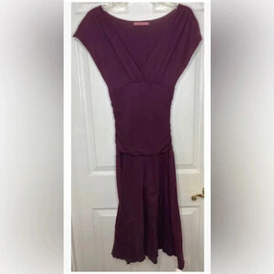 Woman VELVET Graham & Spencer Eggplant Purple Sleeveless V-Neck Midi Dress Small